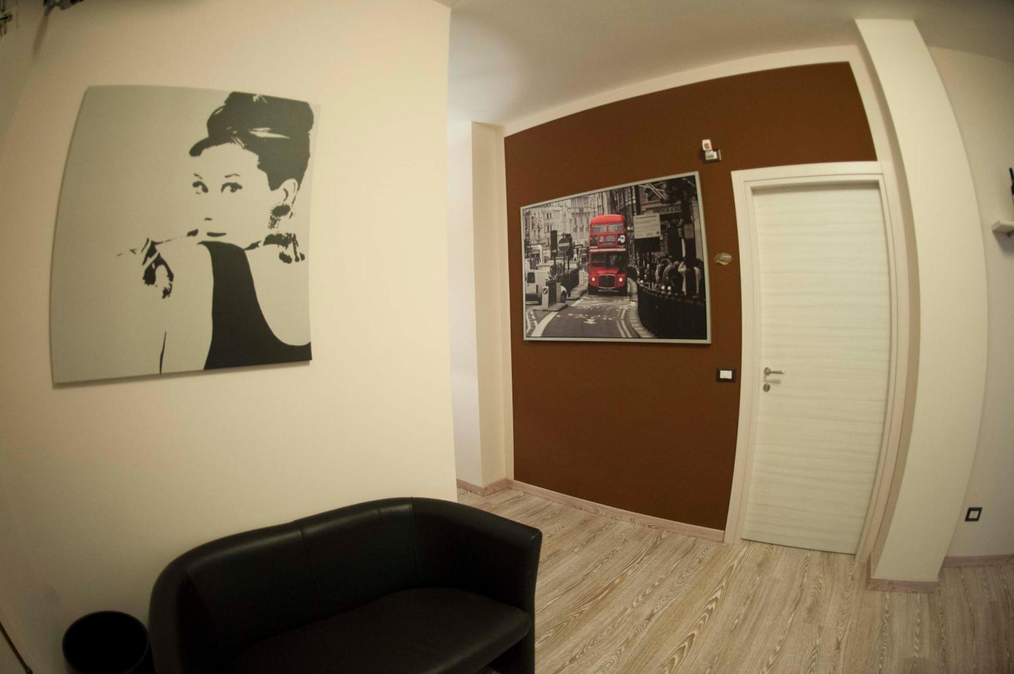 Salernoprestige Rooms Екстериор снимка
