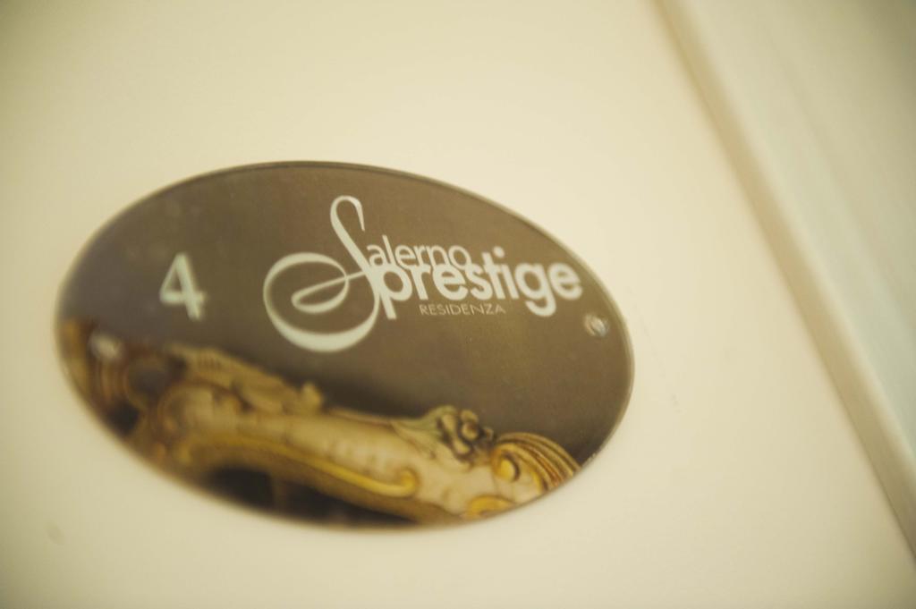 Salernoprestige Rooms Екстериор снимка