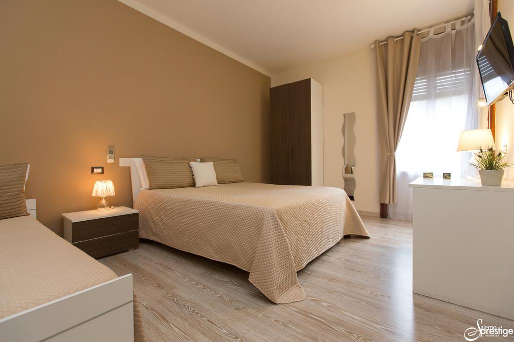 Salernoprestige Rooms Екстериор снимка